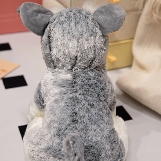 犬 ぬいぐるみ やさしい眼差しのシュナウザーぬいぐるみ