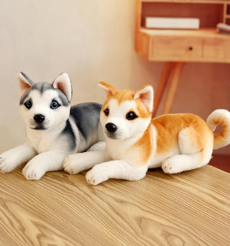 愛らしい表情の柴犬座りポーズぬいぐるみ