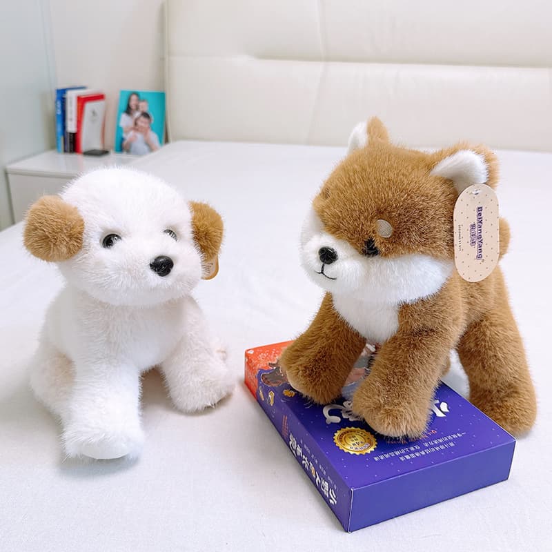 犬 ぬいぐるみ もふもふ愛らしい秋田犬ぬいぐるみ
